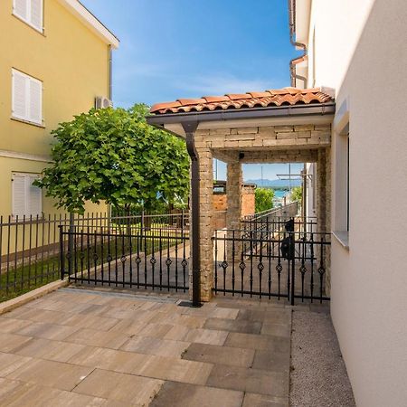 Apartment Tulipan Klimno Dış mekan fotoğraf